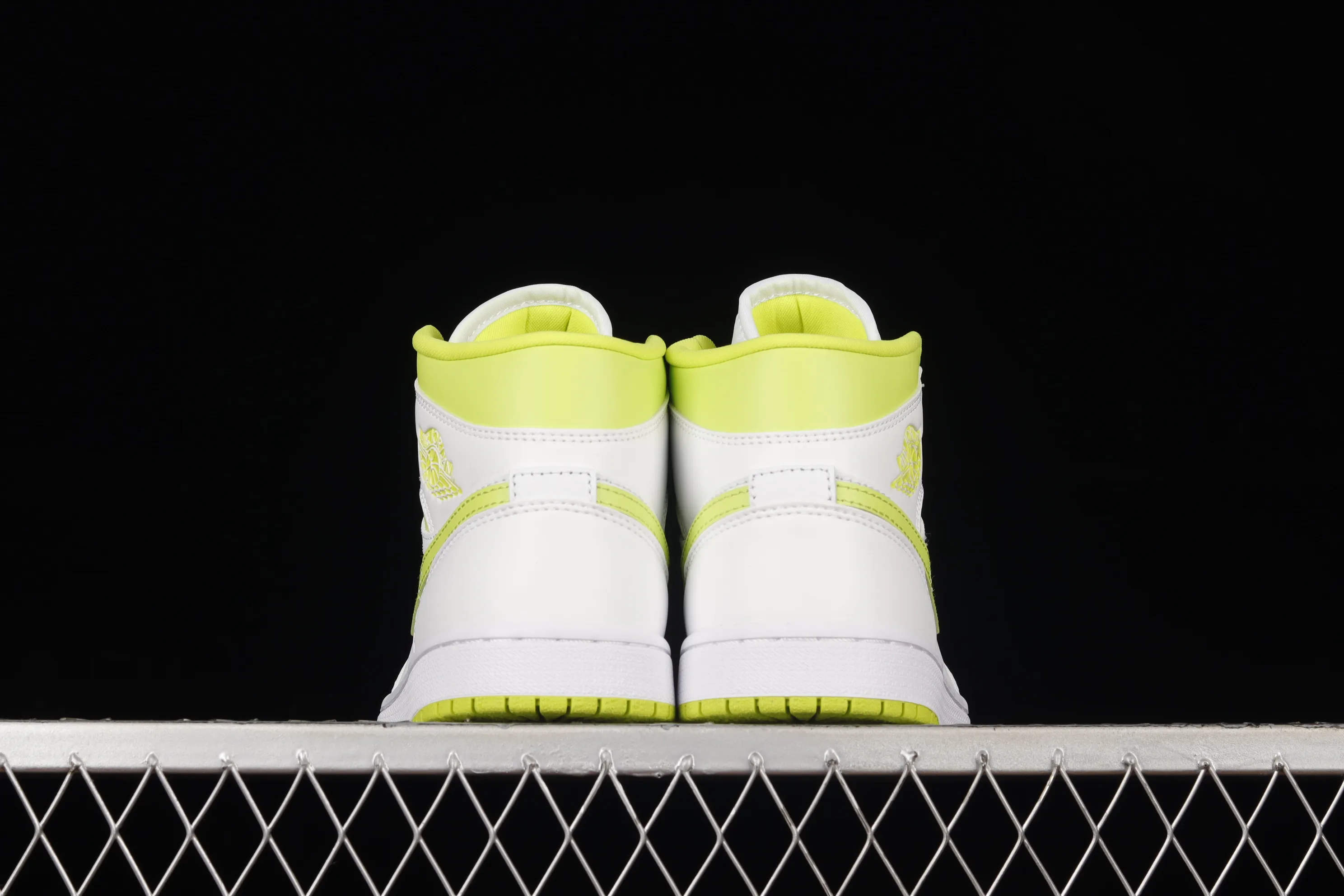 All categories Air Jordan Jordan series basketball shoes Air Jordan 1 Mid G version pure original Air Jordan AJ1 Mid "White Lime" AJ1 Joe 1 Green Lime China basketball shoes BQ6472-131